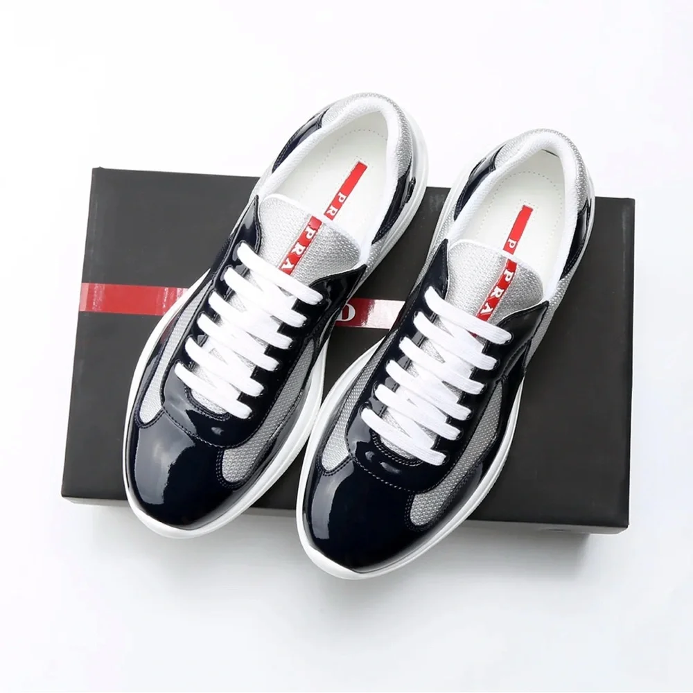 Prada‘s - Picture 2 of 2